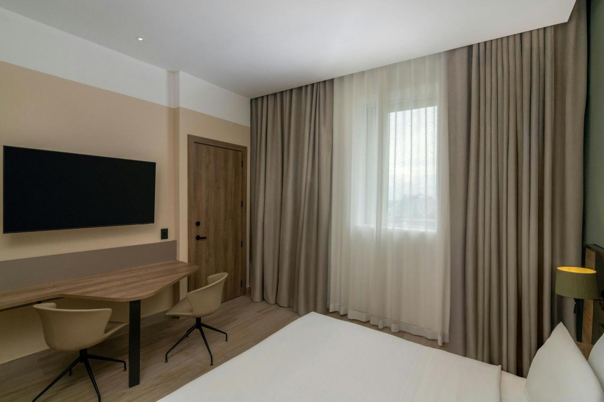 Residence Inn By Marriott Сантьяго-де-лос-Кабальерос Экстерьер фото